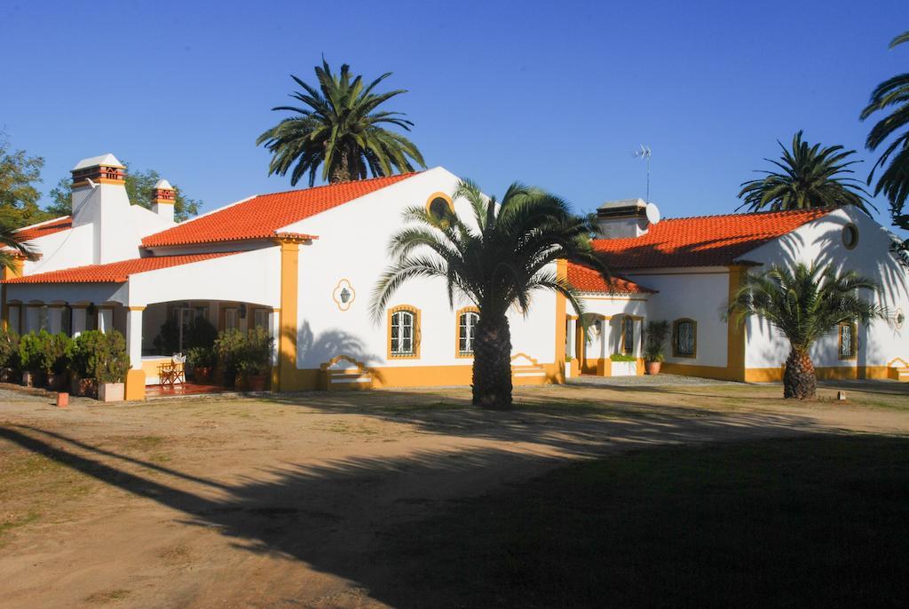 Herdade Da Samarra Hotel Viana do Alentejo Exterior foto